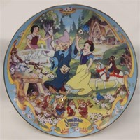 Snow White & Seven Dwarves Musical Plate,