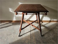 Claw foot end table 26x26 top 30in tall