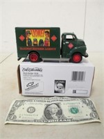 Ertl 19140 Lionel 1950 Chevy Cab Truck in Box -
