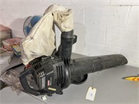 CRAFTSMAN BLOWER/VAC APPEARS TO HAVE