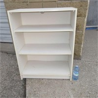 Bookcase w/ 2 Adjustable Shelves