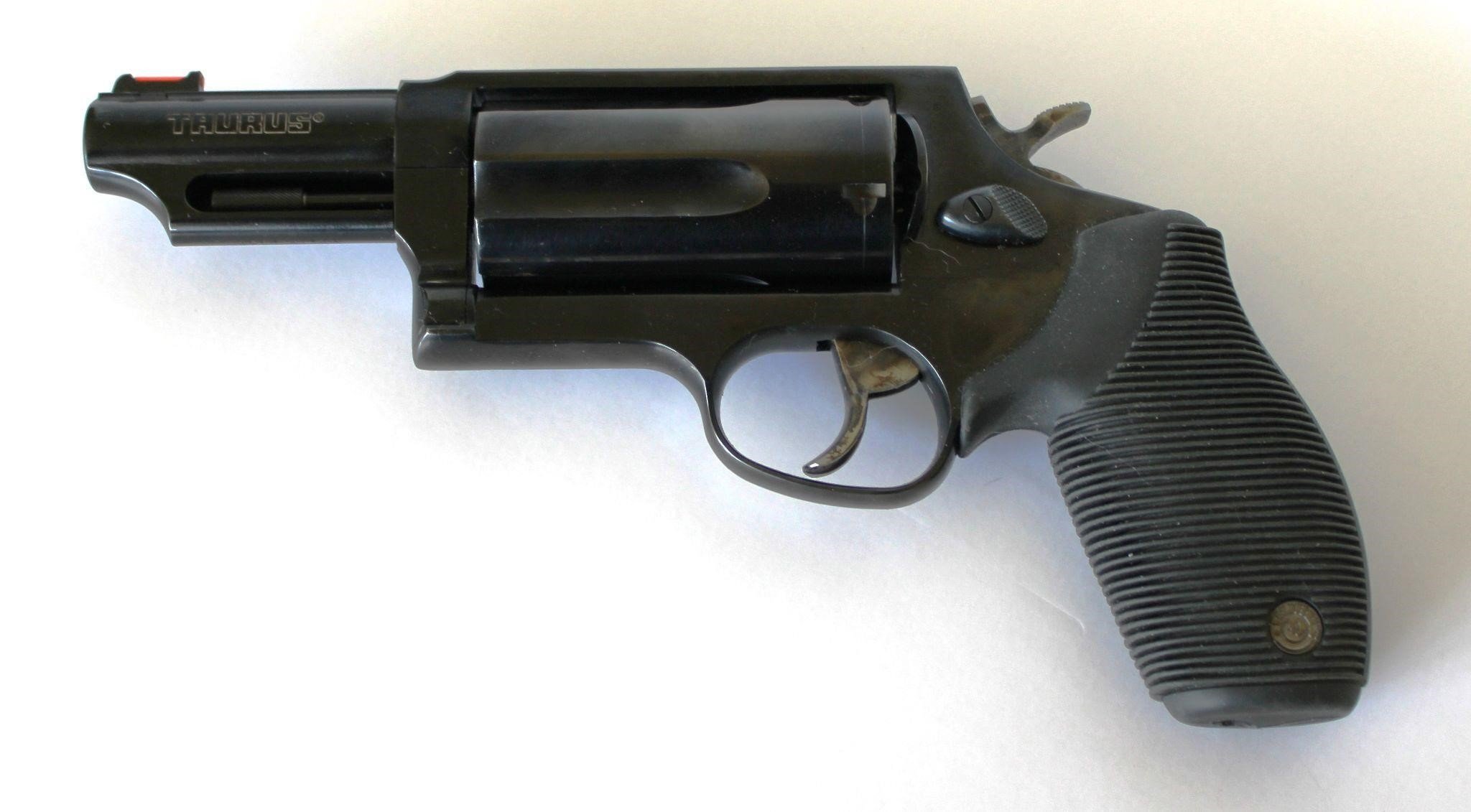 Taurus Judge Magnum Revolver 410 Mag/45 Colt
