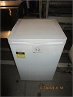 Westinghouse WIM1200WC 117lt bar fridge