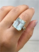 14k  Aquamarine & Diamond Ring, 7.20g, Size