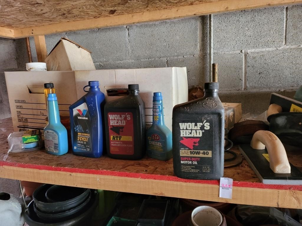 Oil & misc items shelf lot