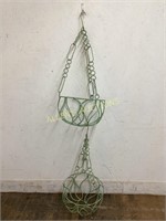 2 HANGING METAL PLANT BASKETS WITH CHAINS