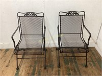 4 METAL CHAIRS