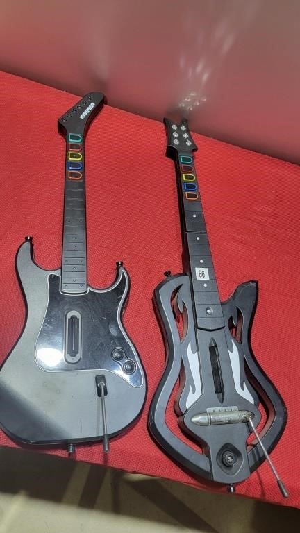 2 guitar hero guitars