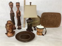 FIGURINES  LAMP  TRAYS  MUG