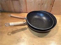 Large woks