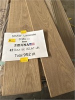 952 SFT "D MIX" 8MM LAMINATE FLOORING