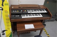 1980's Yamaha piano organ, working
