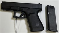 GLOCK 19 GEN 4 9MM PISTOL WITH CASE