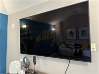 75" SAMSUNG TV & DVD PLAYER