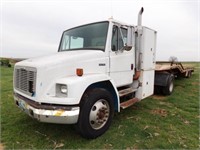 2000 FREIGHTLINER FL70 TRUCK, CNG W/AIR/GENERATOR