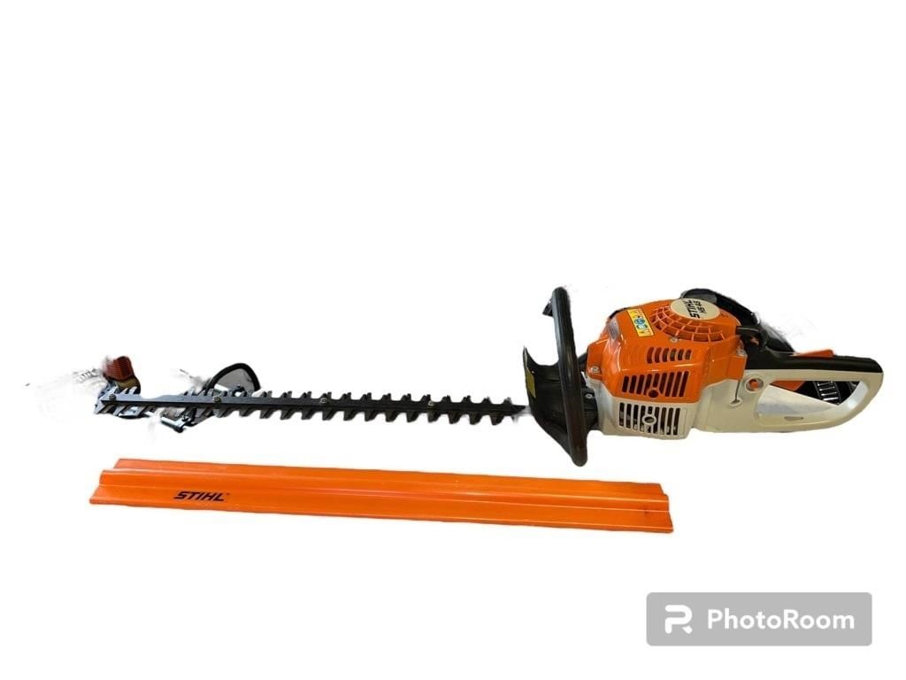 LOT#3) STIHL HS45 18" GAS HEDGE TRIMMER