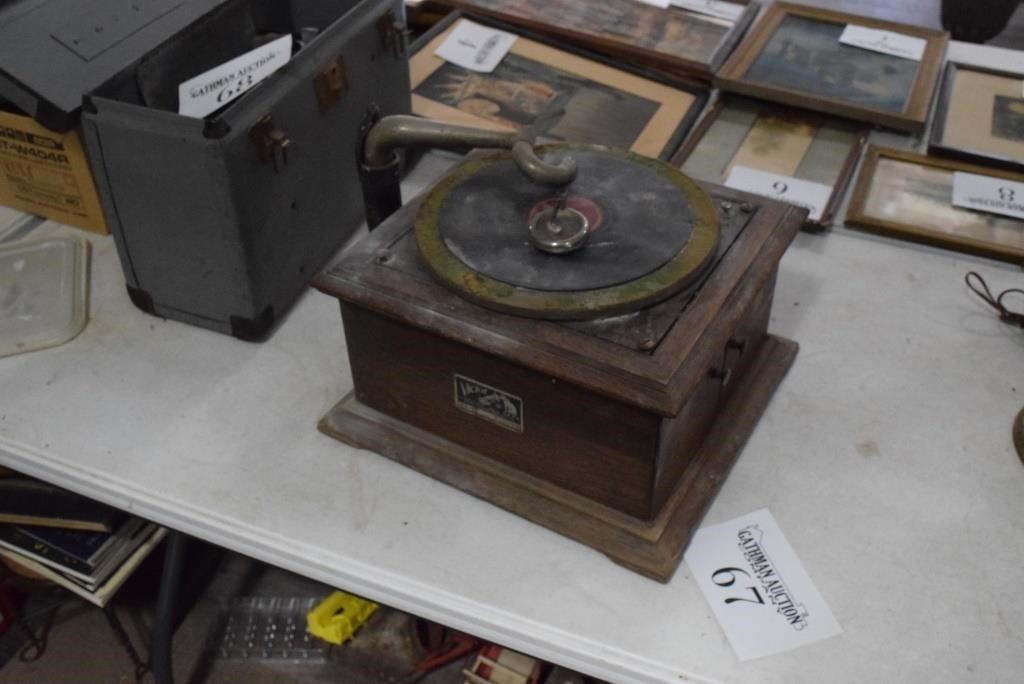 Antique Victor Record Player