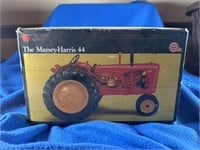 Ertl Massey Harris 44 Tractor