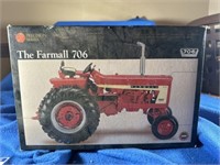 Ertl Farmall 706 Tractor