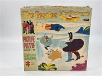 JAYMAR THE BEATLES YELLOW SUBMARINE PUZZLE W/ BOX