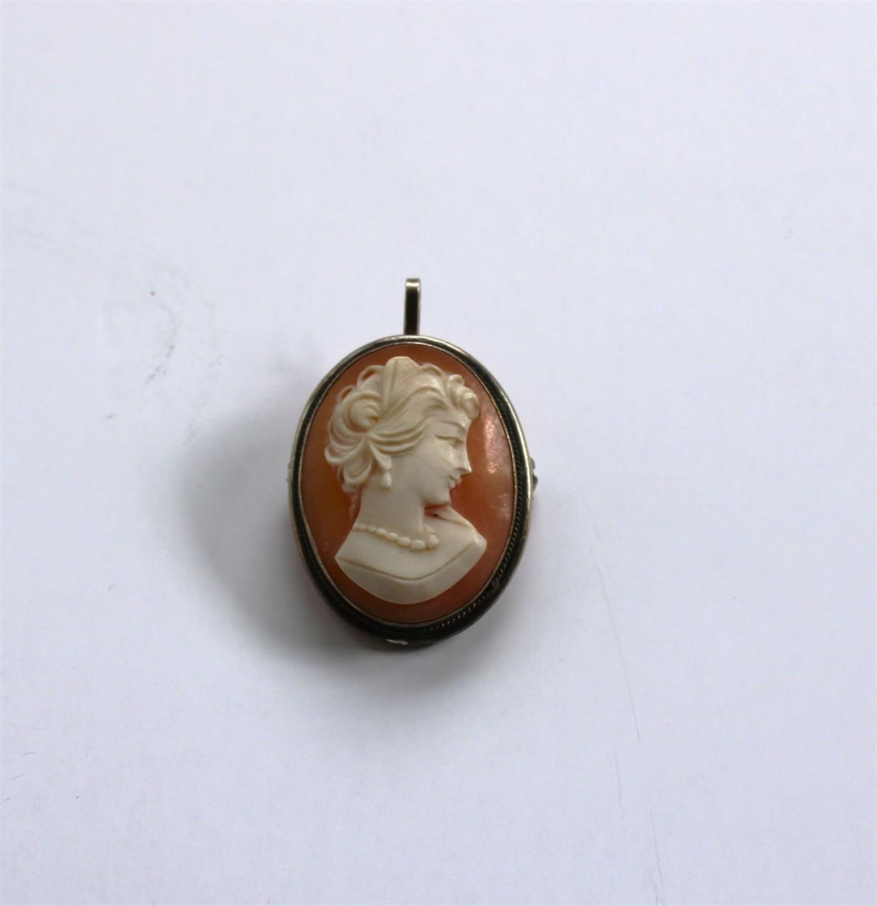 Vintage Cameo Pendant / Broach Marked 800 Silver