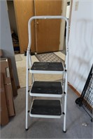 S step Ladder