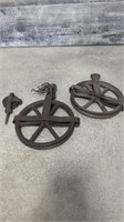 Vintage metel pulley