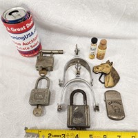 Spurs Gold  Vintage Locks Buckle Lighter