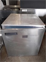 Delfield - Commercial refrigerator/cooler.
30" x