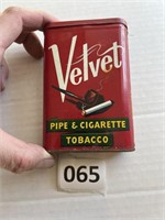 VTG Velvet Tobacco Tin