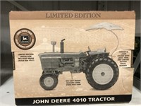 JOHN DEERE 4010 TRACTOR