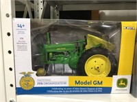 JOHN DEERE GM TRACTOR