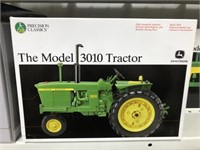 JOHN DEERE 3010 TRACTOR