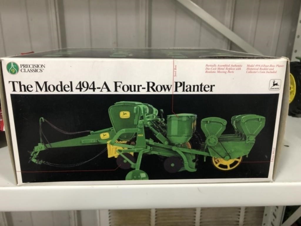 JOHN DEERE 494A PLANTER