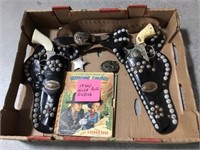 TOY REVOLVERS AND HOLSTER, HOPALONG CASSIDY BOOK