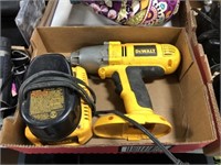 DEWALT CORDLESS IMPACT