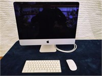 Apple Imac w/ Keyboard & Mouse