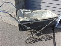 Nice Old Baby Buggy