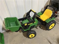 PEDAL JOHN DEERE TRACTOR W LOADER