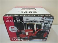 IH 1086 Toy Tractor Times 21st Anniv. NIB 1/16