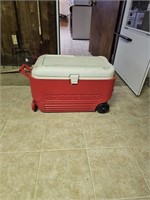 Red Igloo Cool Roller 70