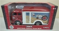 Case IH 1949 White Delivery Truck Bank NIB 1/25