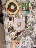 Small Items- Christmas Lot