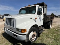 2000 International 4700 4x2 Flat bed