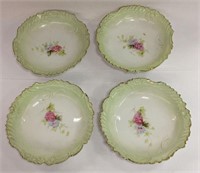 4 Porcelain Berry Bowls