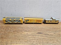 Vintage 2 Train Cars + Caboo's