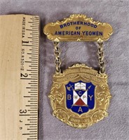 BROTHERHOOD OF AMERICAN YEOMAN BADGE