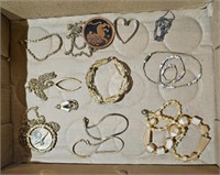 COSTUME JEWELRY BOX LOT