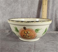 HALLOWEEN POTTERY BOWL 9"