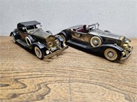 2 Battery Operated Collector Cars@3.5Wx10Lx3.25inH